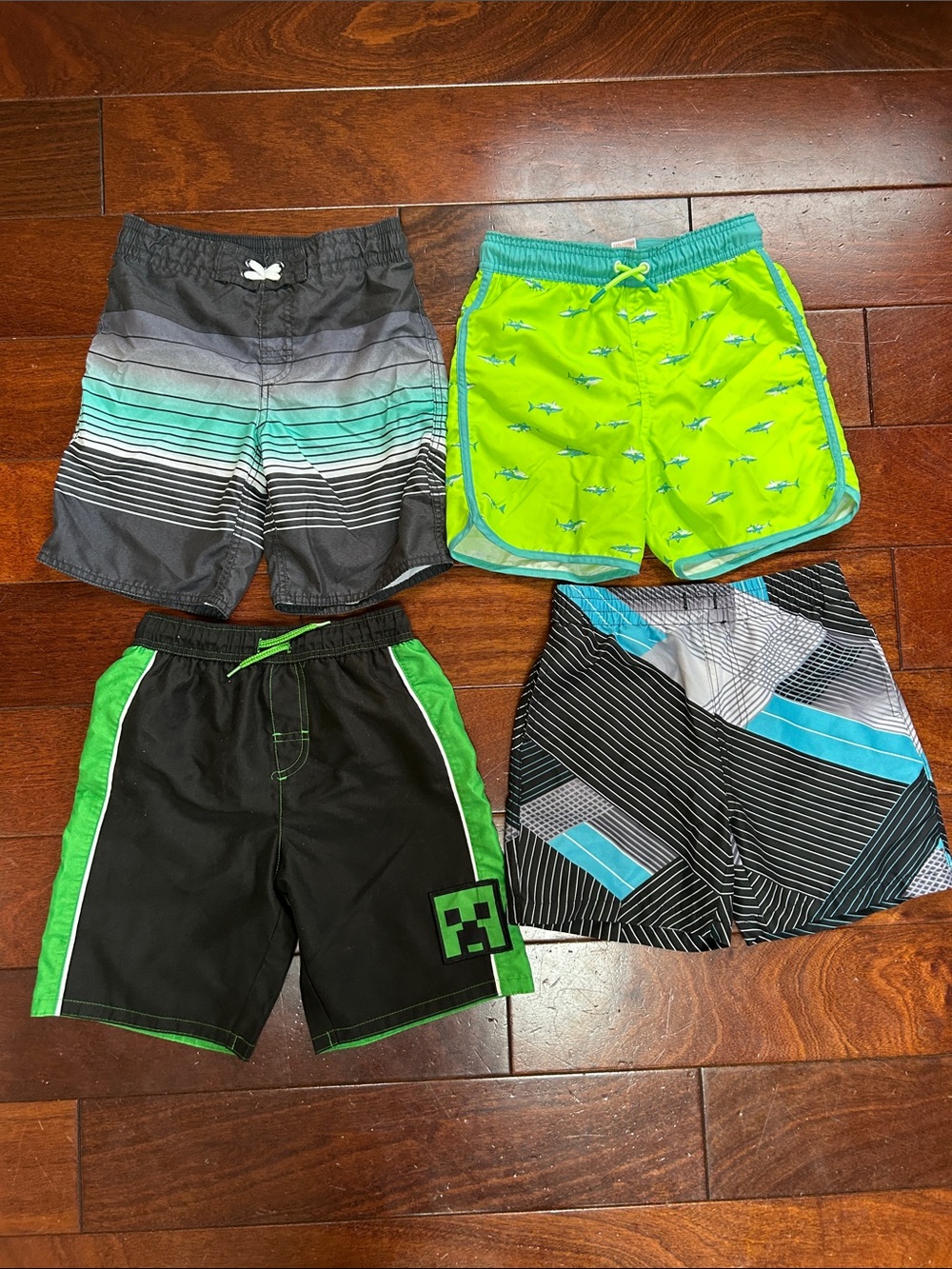 Boys size 8 swim trunks (4).